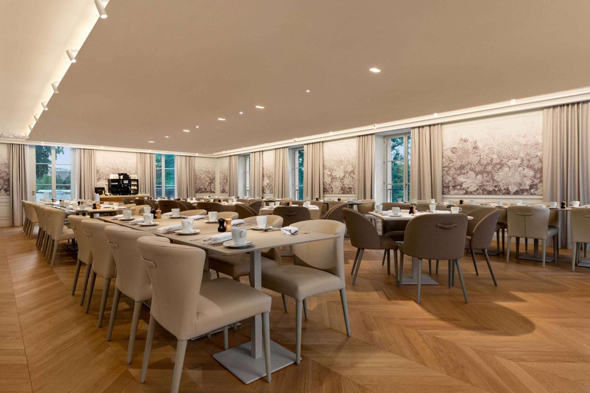 Dolce By Wyndham Versailles - Domaine Du Montcel Jouy-en-Josas Exterior photo